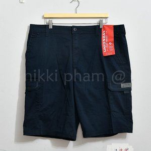 NWT ! Men Unionbay Cargo Shorts lightweight in NAVY